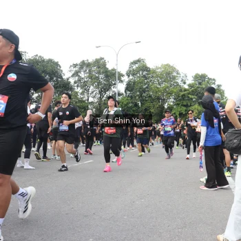 Runner Photo 3862018