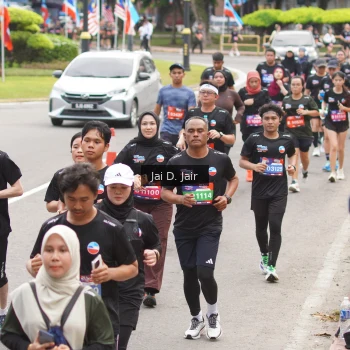 Runner Photo 3862026