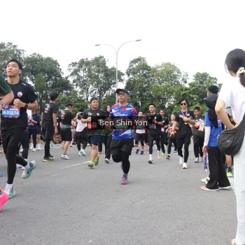 Runner Photo 3862048