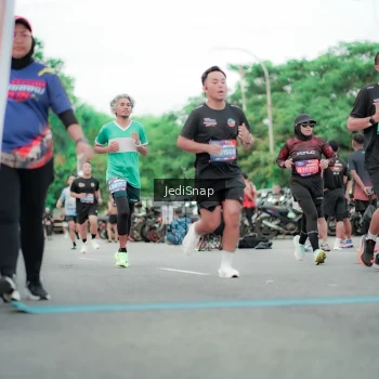 Runner Photo 3862117