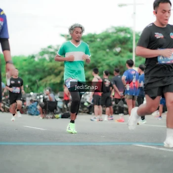 Runner Photo 3862119