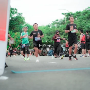 Runner Photo 3862122