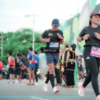 Runner Photo 3862175