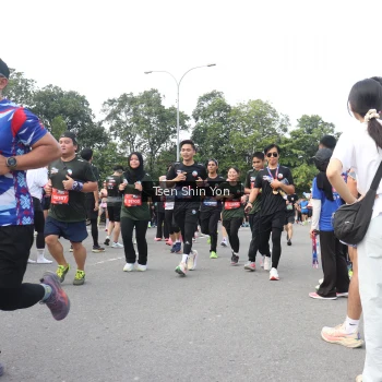 Runner Photo 3862192