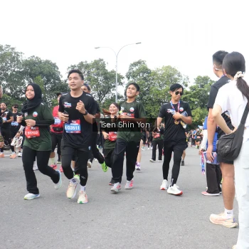 Runner Photo 3862211