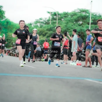 Runner Photo 3862306