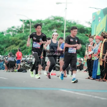 Runner Photo 3862349