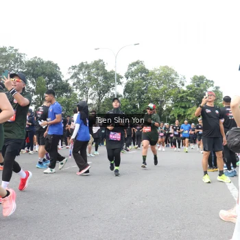 Runner Photo 3862357