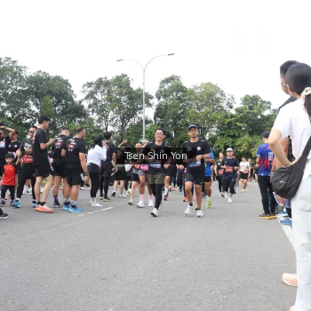 Runner Photo 3862373