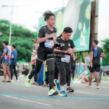 Runner Photo 3862411