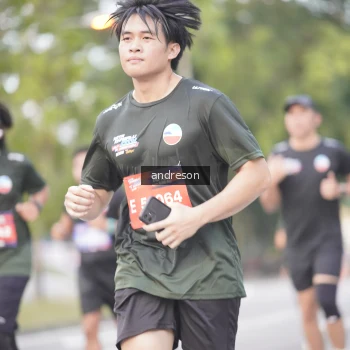 Runner Photo 3862442