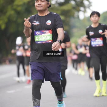 Runner Photo 3862458