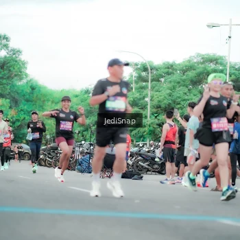 Runner Photo 3862474