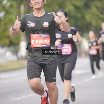Runner Photo 3862515