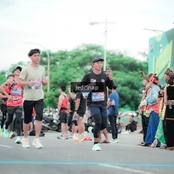 Runner Photo 3862519