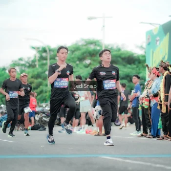 Runner Photo 3862581