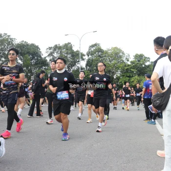 Runner Photo 3862585