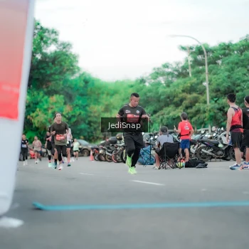 Runner Photo 3862612