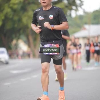 Runner Photo 3862630
