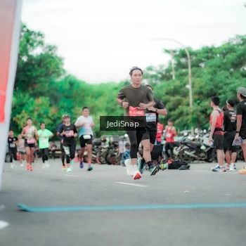 Runner Photo 3862644