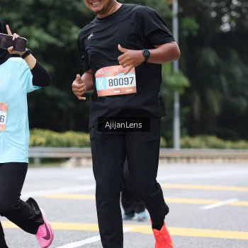 Runner Photo 3862657