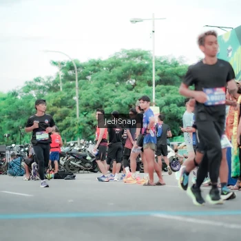 Runner Photo 3862665