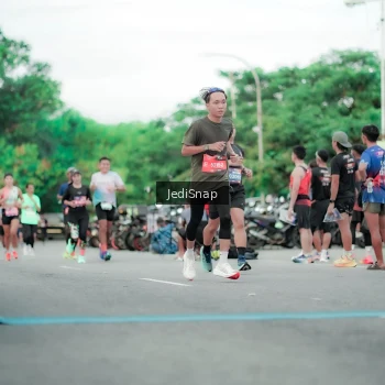 Runner Photo 3862671
