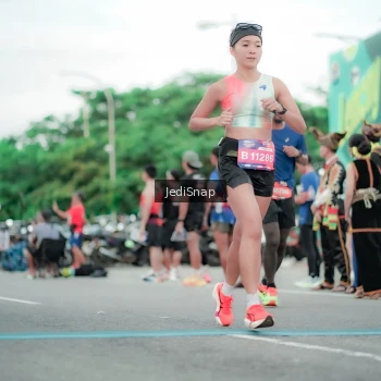 Runner Photo 3862709