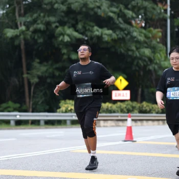 Runner Photo 3862757