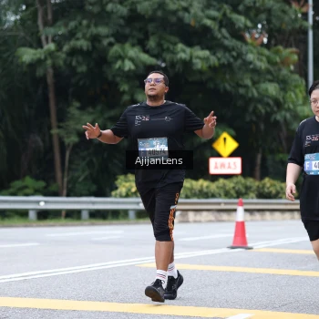 Runner Photo 3862758