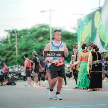 Runner Photo 3862794