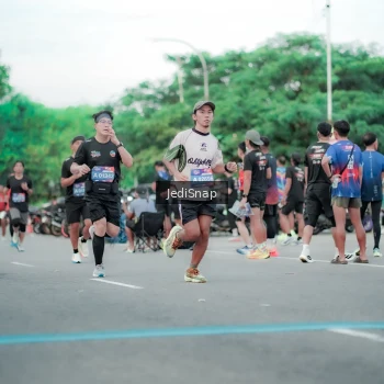 Runner Photo 3862994