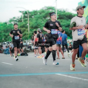 Runner Photo 3863003