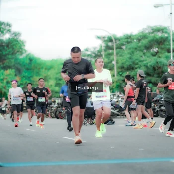Runner Photo 3863046