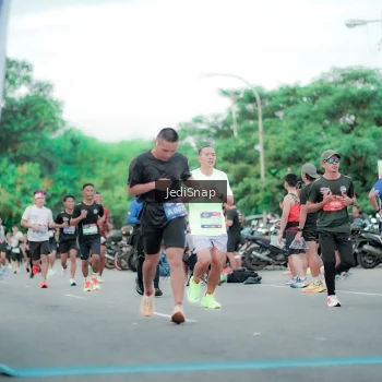 Runner Photo 3863049