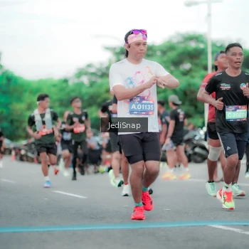 Runner Photo 3863091