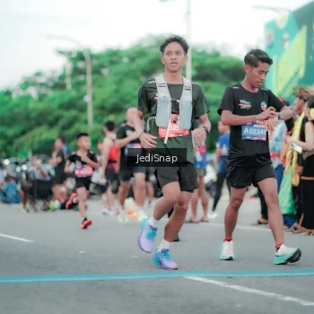 Runner Photo 3863168