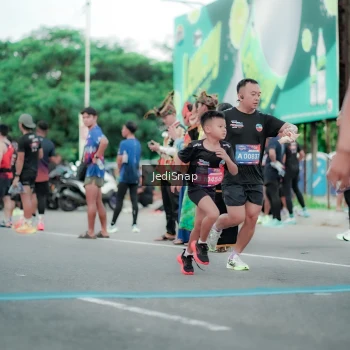 Runner Photo 3863172