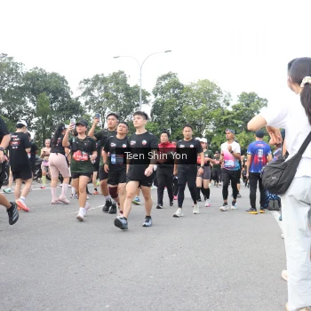 Runner Photo 3863192