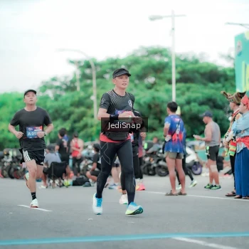 Runner Photo 3863319