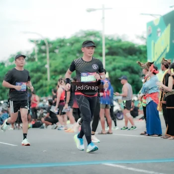 Runner Photo 3863326