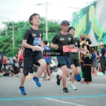 Runner Photo 3863351