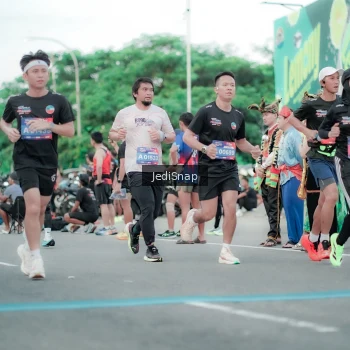 Runner Photo 3863383