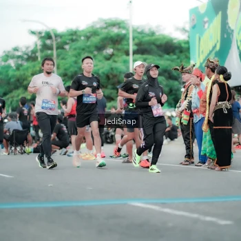 Runner Photo 3863392