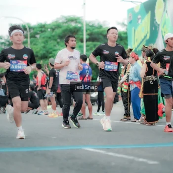 Runner Photo 3863400