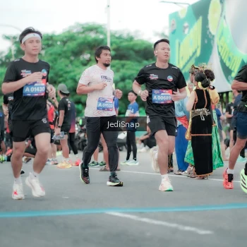 Runner Photo 3863403