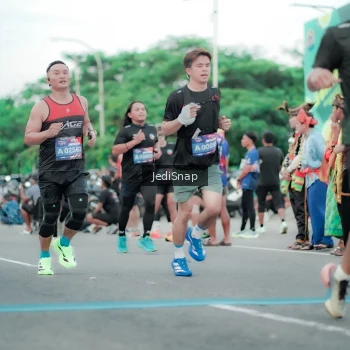 Runner Photo 3863490