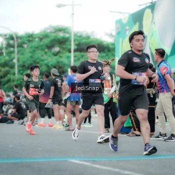 Runner Photo 3863567