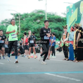 Runner Photo 3863568