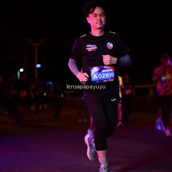 Runner Photo 3863575